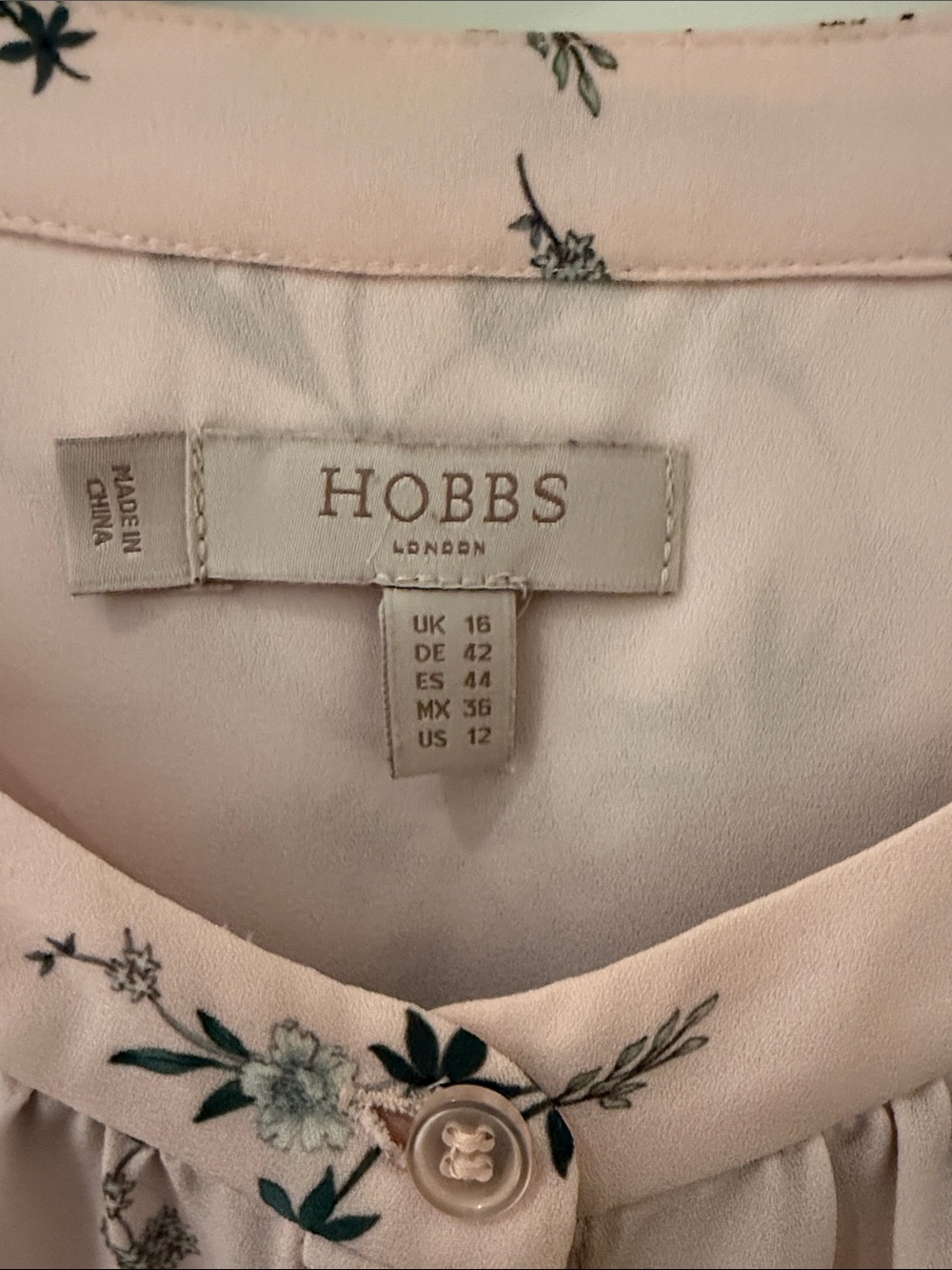 Hobbs London Pink Floral Button-Front Silk Blouse - Picture 2 of 7
